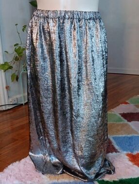 Old Navy Metallic Silver Maxi Skirt - Size Medium